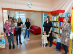 С юных лет в библиотеку...