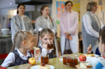 Школьники обеспечены полноценным и сбалансированным питанием